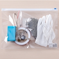 齐心F54，A5，PVC透明拉链袋