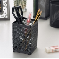 齐心B2003，冲孔中号方笔筒