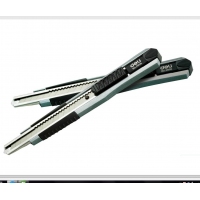 得力2056，9mm金属美工刀（1/24/192）