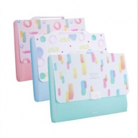 得力72386，A4，13格卡通学生风琴包