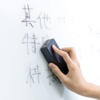 得力8728，白板配件套装（1/8/48） 白板清洁剂+4粒强磁钉+白板擦 1卡装