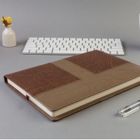 晨光APY1DK78，18K160页普惠皮面本（1/32）商务办公记事笔记本子 单本装APY1DK78